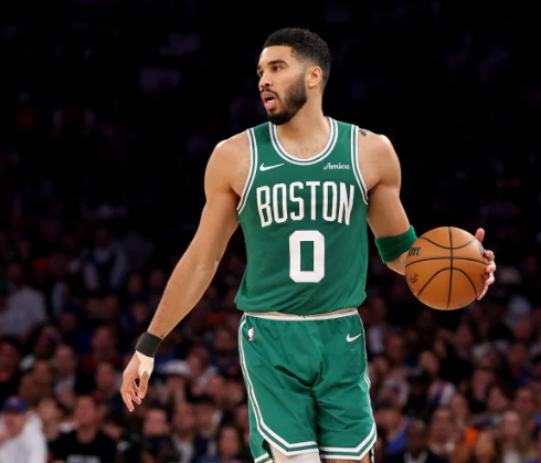Jayson Tatum Akhirnya Kembali Untuk Latihan Basket jayson-tatum-akhirnya-kembali-untuk-latihan-basket