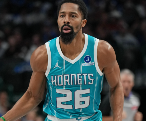 spencer-dinwiddie-direkrut-oleh-hornets