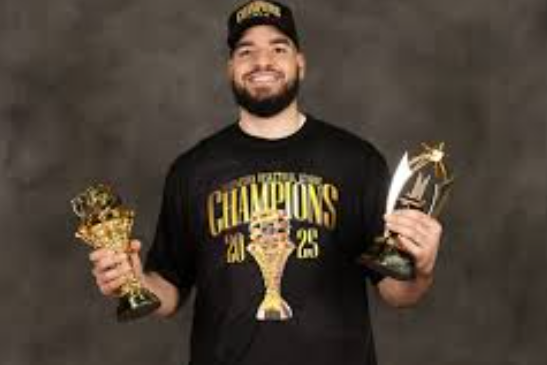 joshua-ibarra-akan-bertahan-di-dewa-united-banten