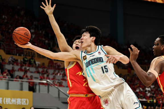 center-basket-muda-berbakat-yang-jadi-sorotan